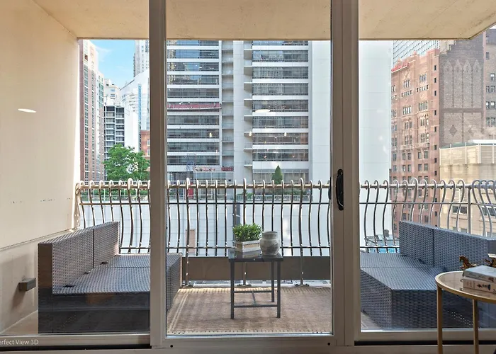 The Bernardin Gold Coast Luxury Near Magnificent Mile *
