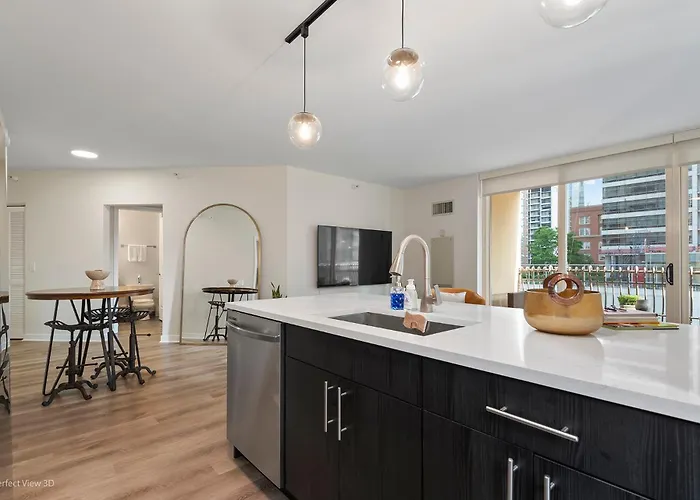 Apartment The Bernardin Gold Coast Luxury Near Magnificent Mile Chicago