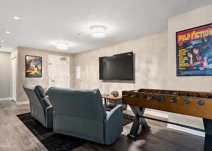 The Bernardin Gold Coast Luxury Near Magnificent Mile Apartment Chicago