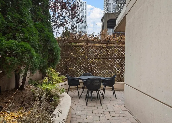 Apartment The Bernardin Gold Coast Luxury Near Magnificent Mile *